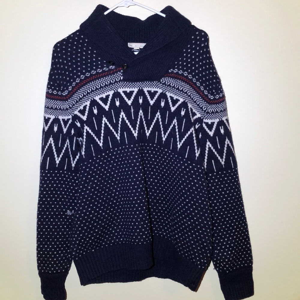 GAP lamb’s wool sweater
